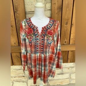 New with tags, Kyla Seo top